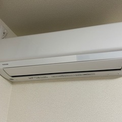 エアコン　TOSHIBA  6畳用 RAS-F221PKS 2020年製