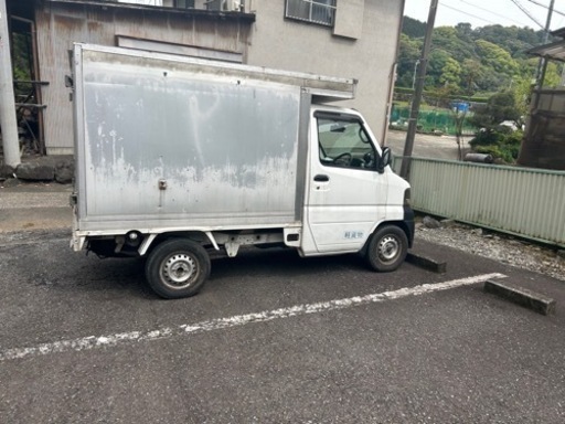 三菱ミニキャブ　荷台BOX