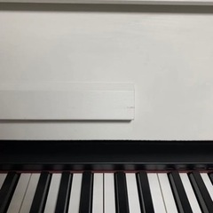 ⏰5/28〆YAMAHA  ARIUS  YDP-S51WH＋椅子付きの画像