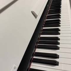 ⏰5/28〆YAMAHA  ARIUS  YDP-S51WH＋椅子付きの画像
