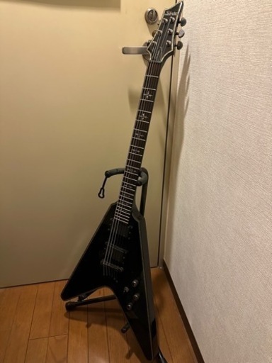 値下げしました　シェクター　ダイヤモンドシリーズ　ヘルレイザー　フライングVシェイプ