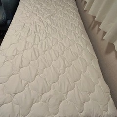 【お譲り先決定】シングルベッド、マットレス、ベッドパッド　0円　締切5/13の画像