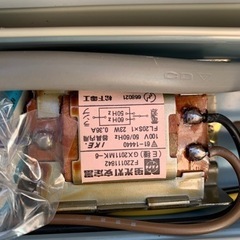 照明器具　蛍光灯の画像