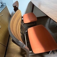 ダイニングテーブルセット　４人掛けの画像