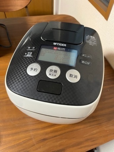 タイガー魔法瓶　圧力ＩＨ　炊飯器　JPB-G101 動作確認済