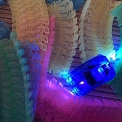 マジックトラックスの画像
