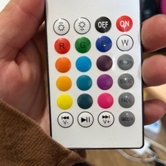 電球スピーカー色もスイッチあり！Bluetoothの画像