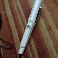 ヘアアイロン　欠けあり