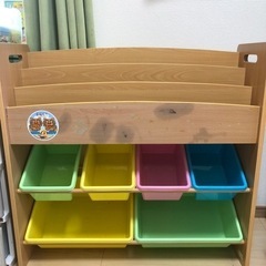 子供収納ラックあげます。