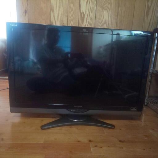 液晶カラーテレビ　SHARP LC-40SE1