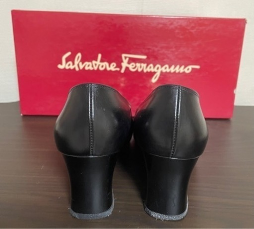 サルヴァトーレ フェラガモ | FIZZY 4サイズ