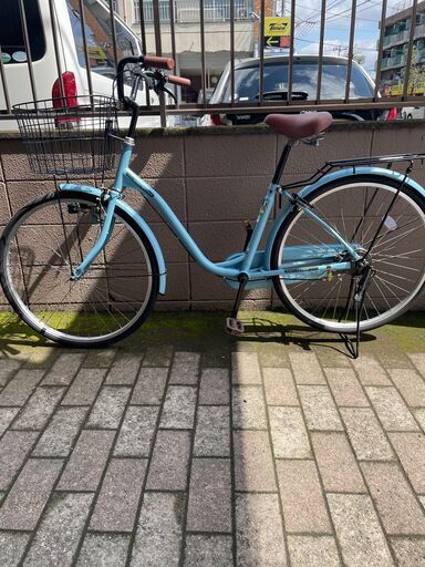 リサイクルショップどりーむ荒田店　No700 エコNo16237X 自転車　２６インチ　シティサイクル　美品♪　状態綺麗です♪　LEDライト付き♪