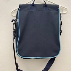 子供用　肩掛けバックの画像