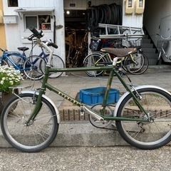 💯💯 ミニベロ　ビアンキ　２０インチ　7変速　タイヤ後　新品　配達可能　緑の画像