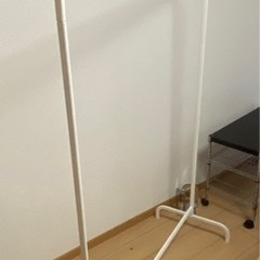 ハンガーラック