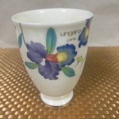 新品 ウンガロ コップ