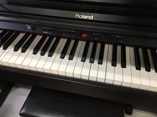 ●販売終了●※値下げしました※電子ピアノ　品番RP201　Roland　ローランド　８８鍵盤　２０１０年製　椅子付き　中古品