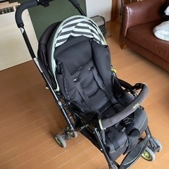 アップリカ　ビスケット　A型ベビーカー　両対面式の画像