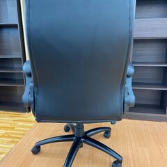 ★ジモティ割あり★ ニトリ オフィスチェア ブラック H106～112×D69×W71 クリーニング済み YJ049の画像