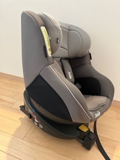 チャイルドシート　joie 回転式　ISOFIX 洗濯済み