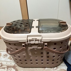 小動物用キャリーケース