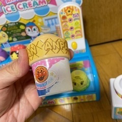 アンパンマンのアイス屋さんの画像