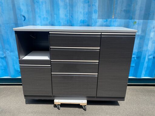 宇都宮でお買得な家具を探すなら『オトワリバース!』 ㈱近藤産業 ミドルレンジボード キッチンカウンター 食器棚 レンジ台 中古品