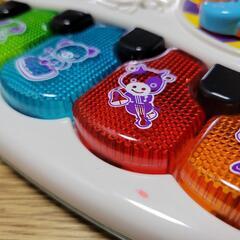 値下げ★Vtech 知育玩具 英語★ ピアノ鍵盤付きの画像