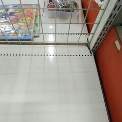 展示什器　両面　バックネット（フック５０個付）　巾122　奥行95　高さ151㎝ の画像