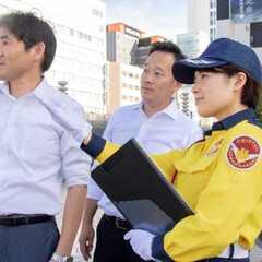 ＼週1日OK！商業施設の駐車場警備募集！／入社祝い12万円！20〜70歳代活躍中の画像