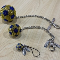 スワロスキー製　 3ヶセットサポータグッズの画像