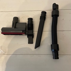 スティック掃除機、コロコロ、床拭きワイパーセットの画像