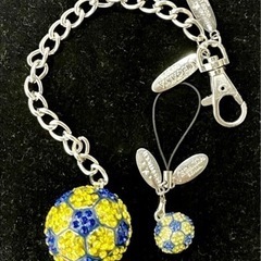 スワロスキー製　 2ヶセットサポータグッズ