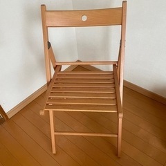 木製　折り畳み椅子の画像