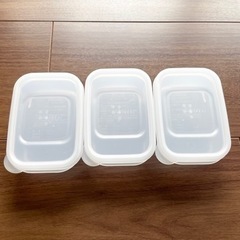 タッパー　保存容器 無料でお譲りしますの画像