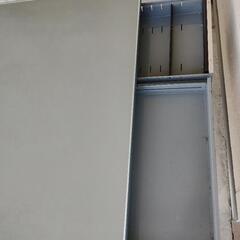 （交渉中です）オフィスデスク2脚をお譲りいたします。の画像