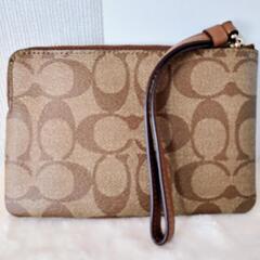 COACH ポーチの画像