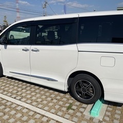 今月中に引取り可能なら値下げします！バルミナ　15インチタイヤホイール4本セットの画像