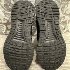 【新品】アディダス☆18.0cmスニーカーの画像