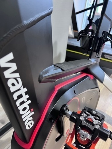 ワットバイク　wattbike ATOM X （2022年製　中古美品）