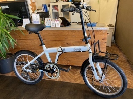 【Jeep前後タイヤ・チューブ新品！】6段変速　20インチ折りたたみ自転車　ホワイト