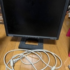 パソコンモニター取引中
