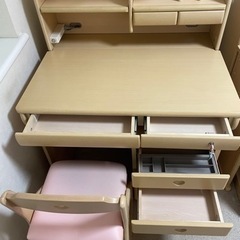コイズミ　学習机の画像