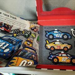 車の絵本の画像