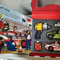 車の絵本の画像