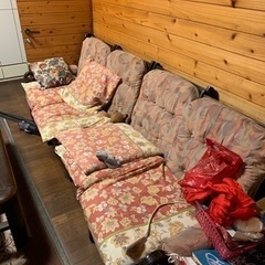 カリモク家具