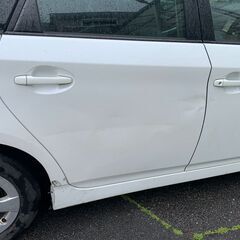 トヨタ Prius30・Sグレード・平成22年9月・15万キロ・ナビ・テレビ・Bカメラの画像