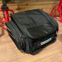 ツーリングバック