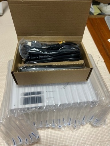 ホームプロジェクター（未使用品）