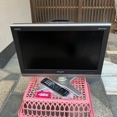 シャープAQUOSテレビ20型